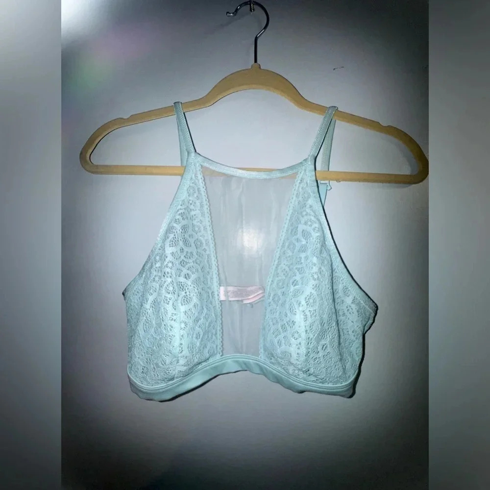 Victoria’s Secret women’s‎ light blue Lace Bralette high neck size large